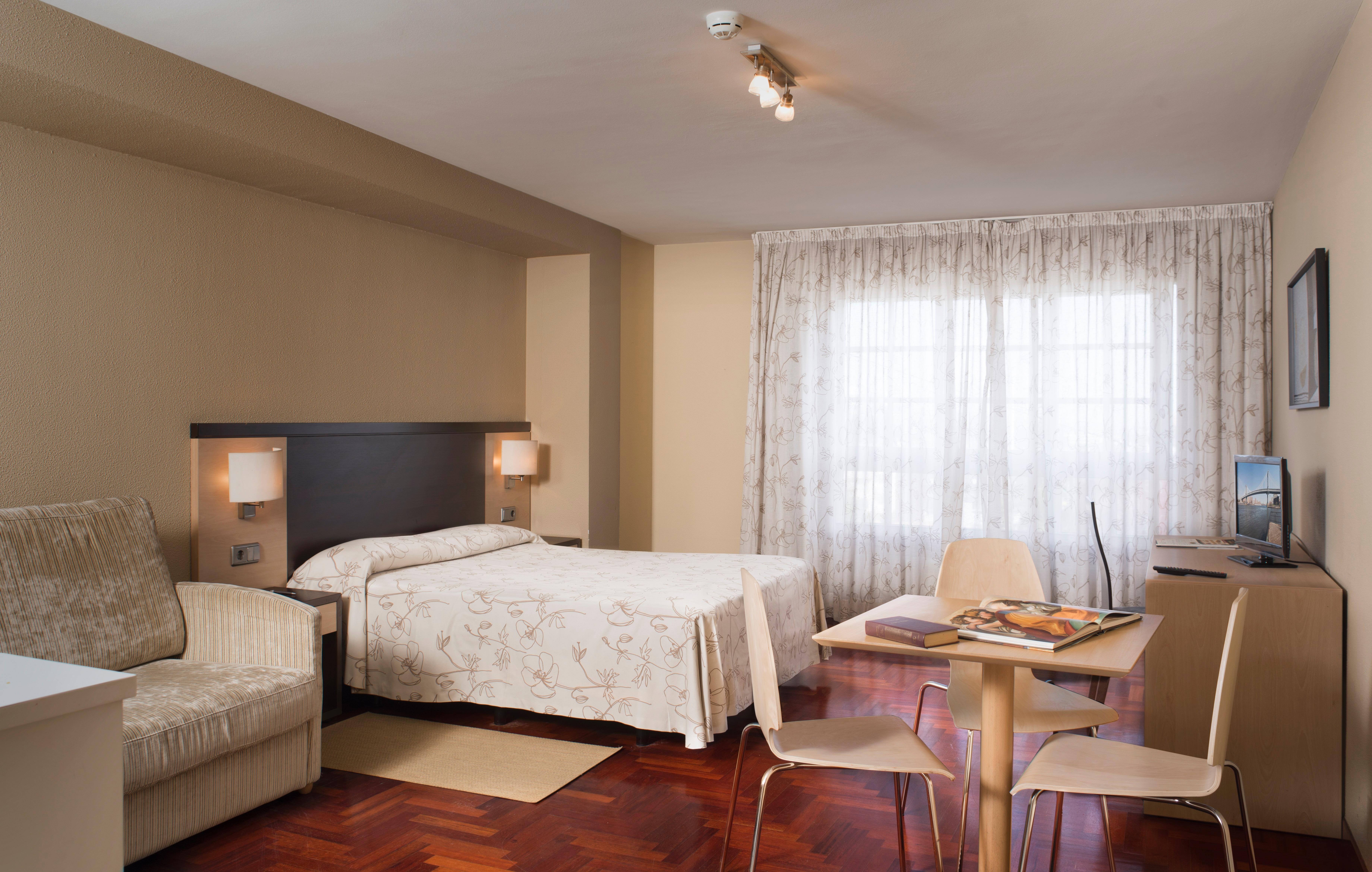 Apartamentos Portazgo A Coruña Kültér fotó