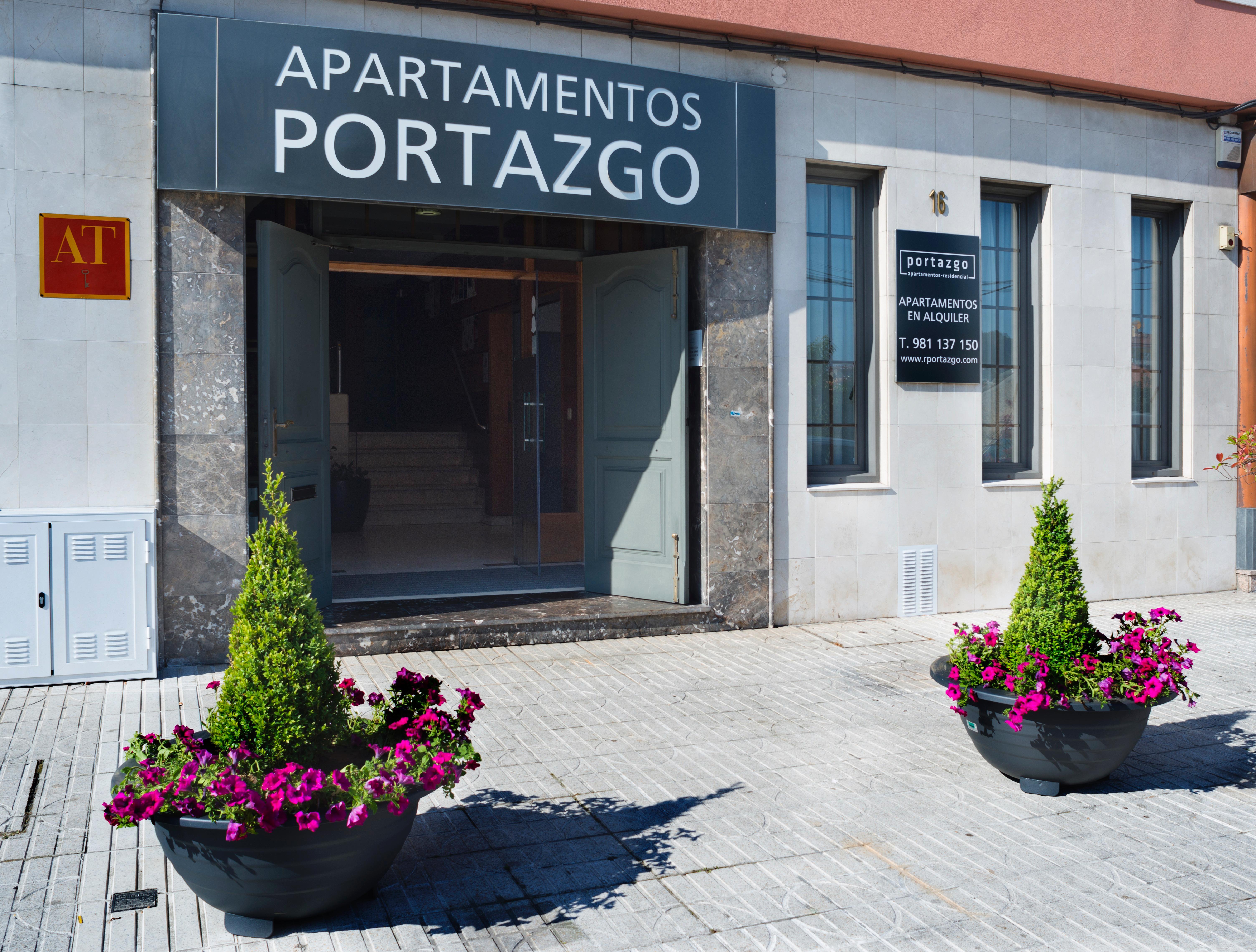 Apartamentos Portazgo A Coruña Kültér fotó